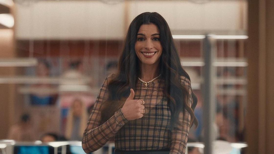 «Дьявол носит Prada (Прада)»: отзыв на вторую часть, эволюция восприятия фильма спустя 20 лет (Психология) «Дьявол носит Prada (Прада)»: отзыв на вторую часть, эволюция восприятия фильма спустя 20 лет (Психология)